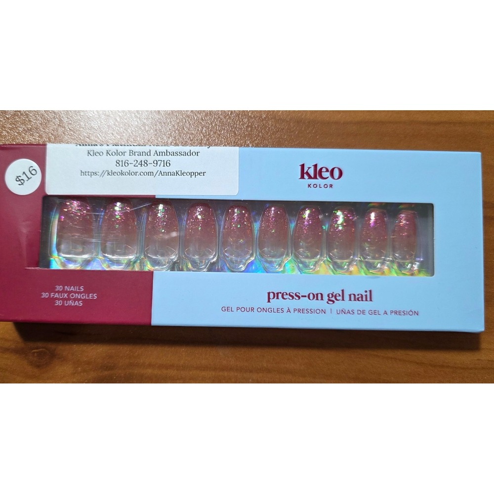 Kleo Kolor Mystic Beauty Press-On Nails Pink Glitter Ombre Long Almond